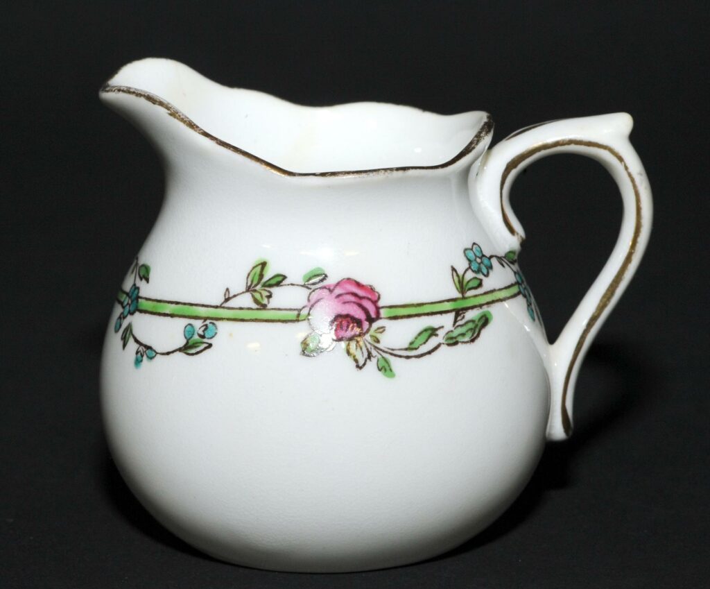 RMS Olympic milk jug English Rose pattern